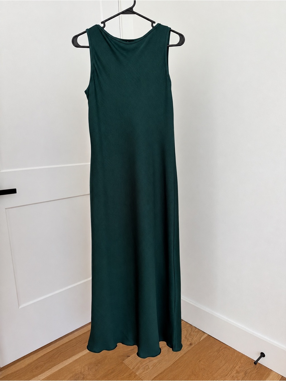 bebe Dark Green Sleeveless Maxi Dress